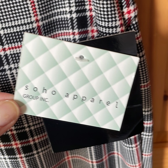 NWT Soho Apparel plaid stretchy bell bottom leggings - Picture 4 of 9